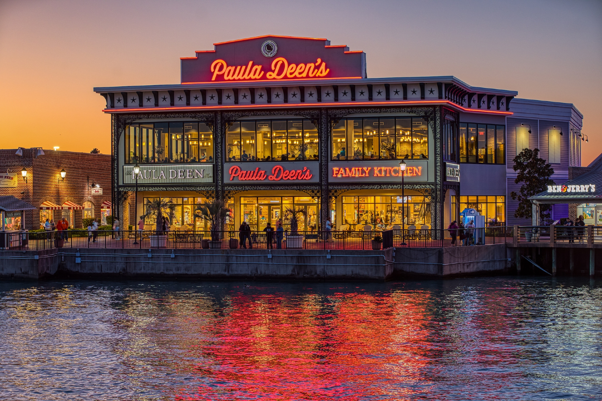 Broadway at the Beach Dining Image By Visit Myrtle Beach SC