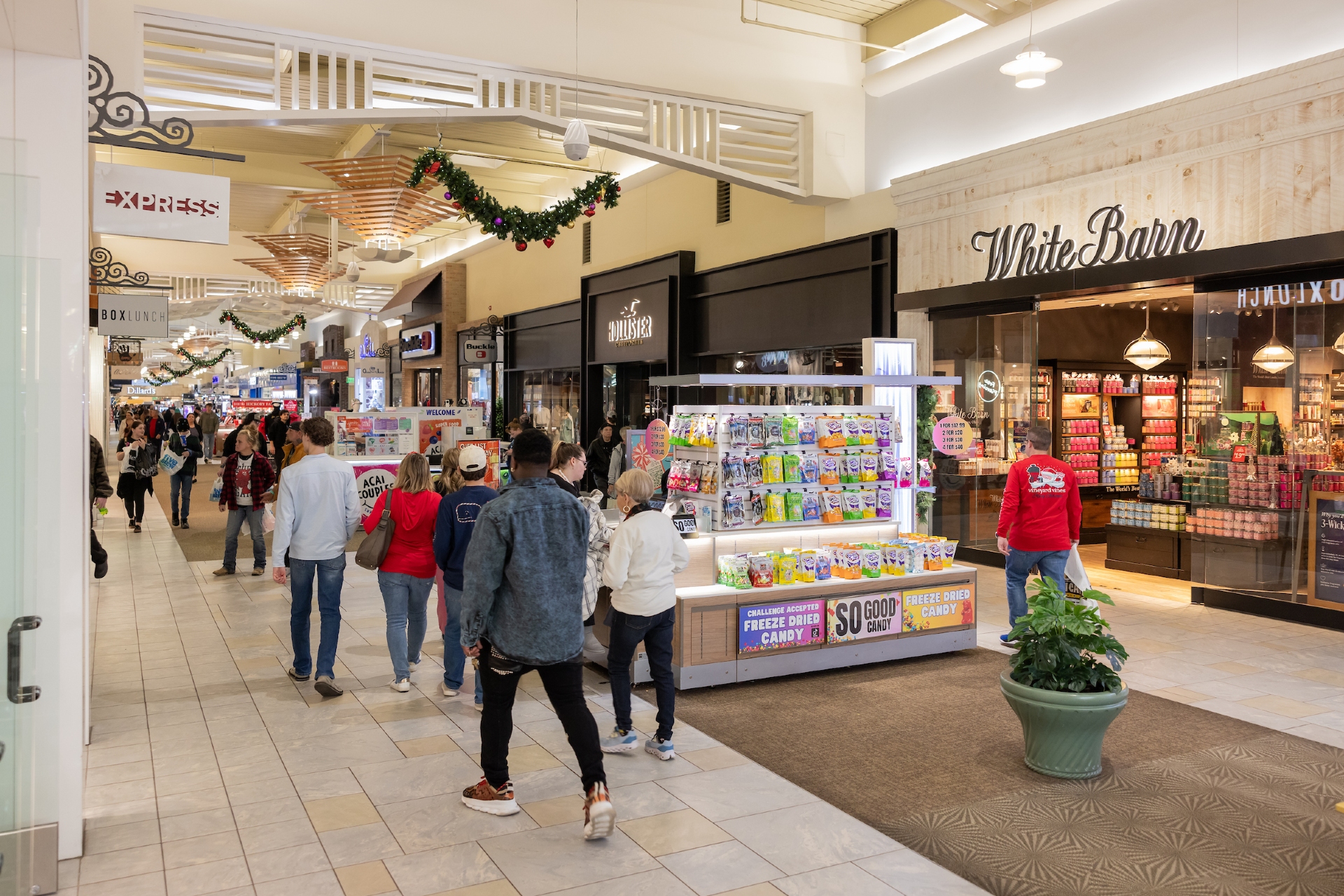Coastal Grand Mall Holiday Image By Visit Myrtle Beach SC