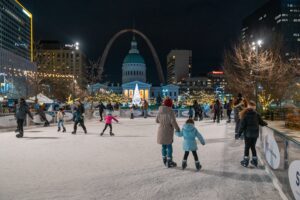 Kiener Plaza Winter Fest St Louis Image by St Louis Convention Visitors Bureau