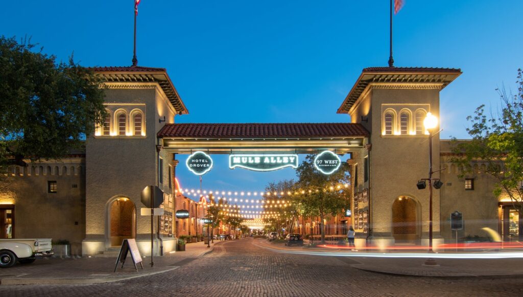 Mule Alley Credit Austin James Visit Fort Worth e1733735271475