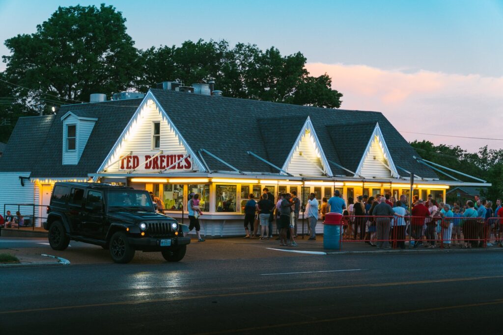Ted Drews On Route 66 Image By VisitMO.com