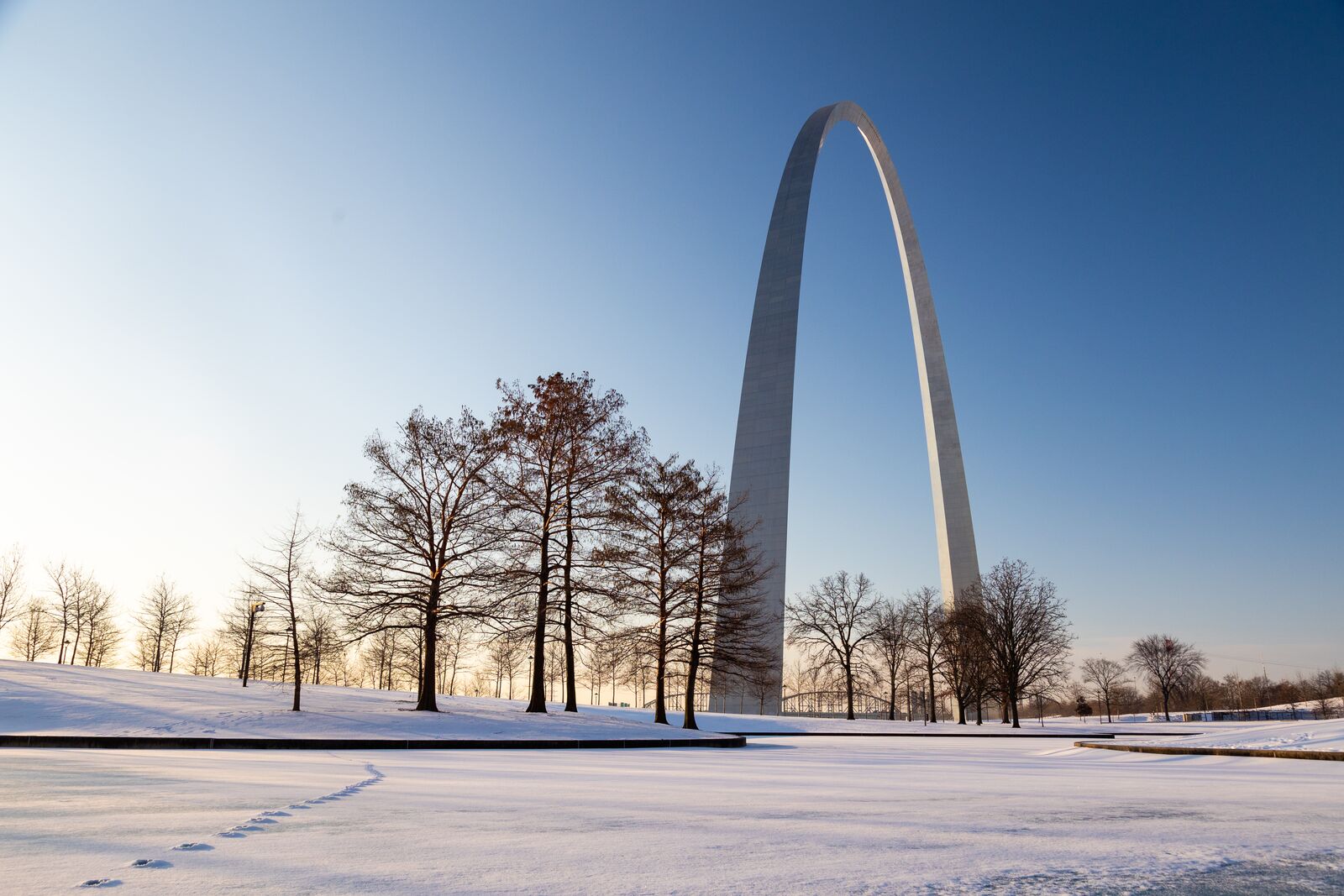 large Gateway Arch National Park Image By Missouri Tourism.getbynder.com