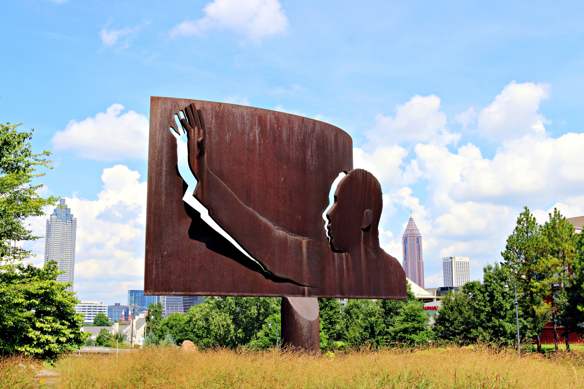 Atlanta GA Atlanta Martin Luther King Jr Sculpture Freedom Parkway Image By The Tour Operator