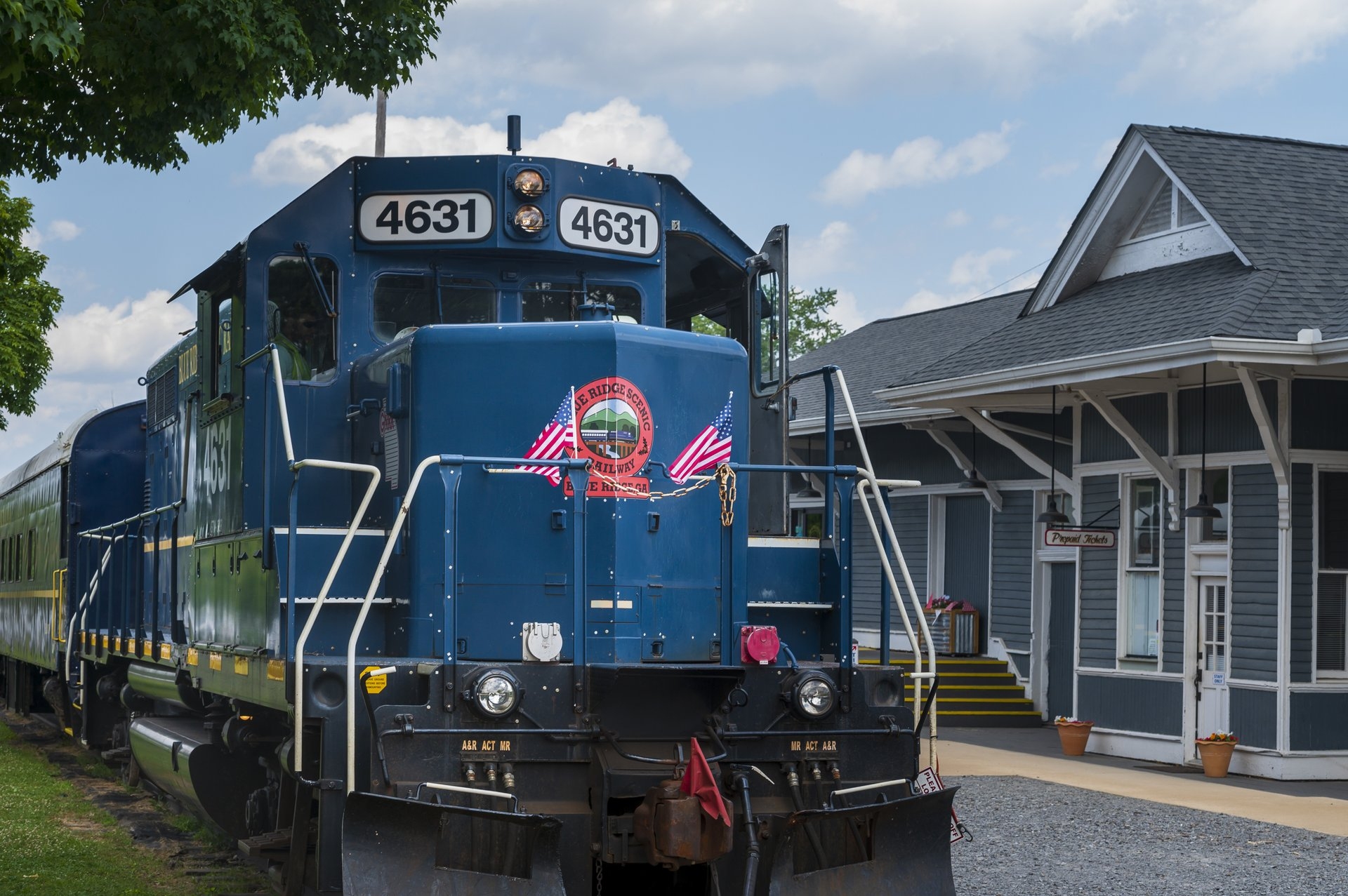 Blue Ridge Scenic Railway Depot 17 GA Image By Geoff L Johnson Explore Georgia Tourism