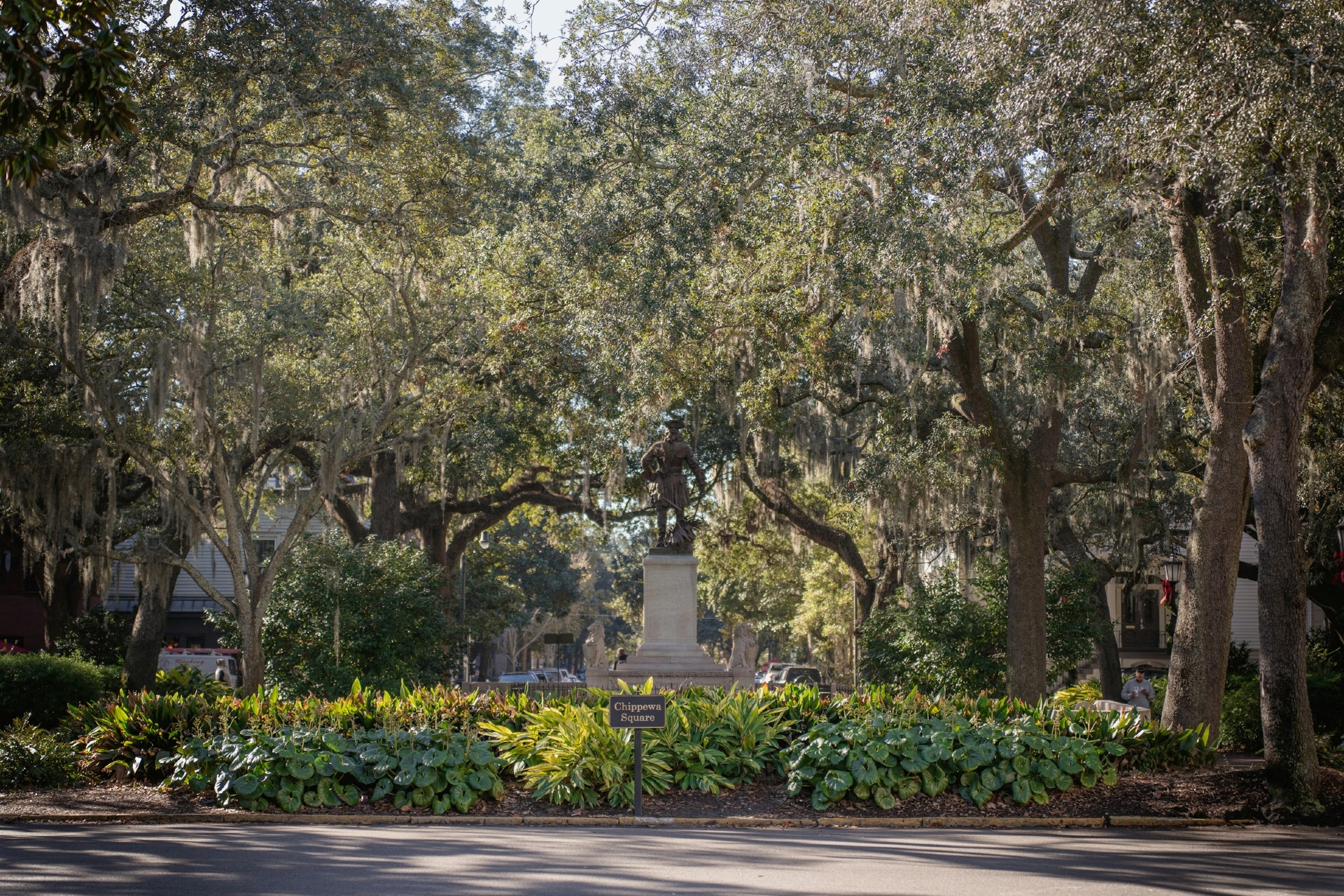 Chippewa Square Savannah Forest Gump Bench GA nils huenerfuerst unsplash