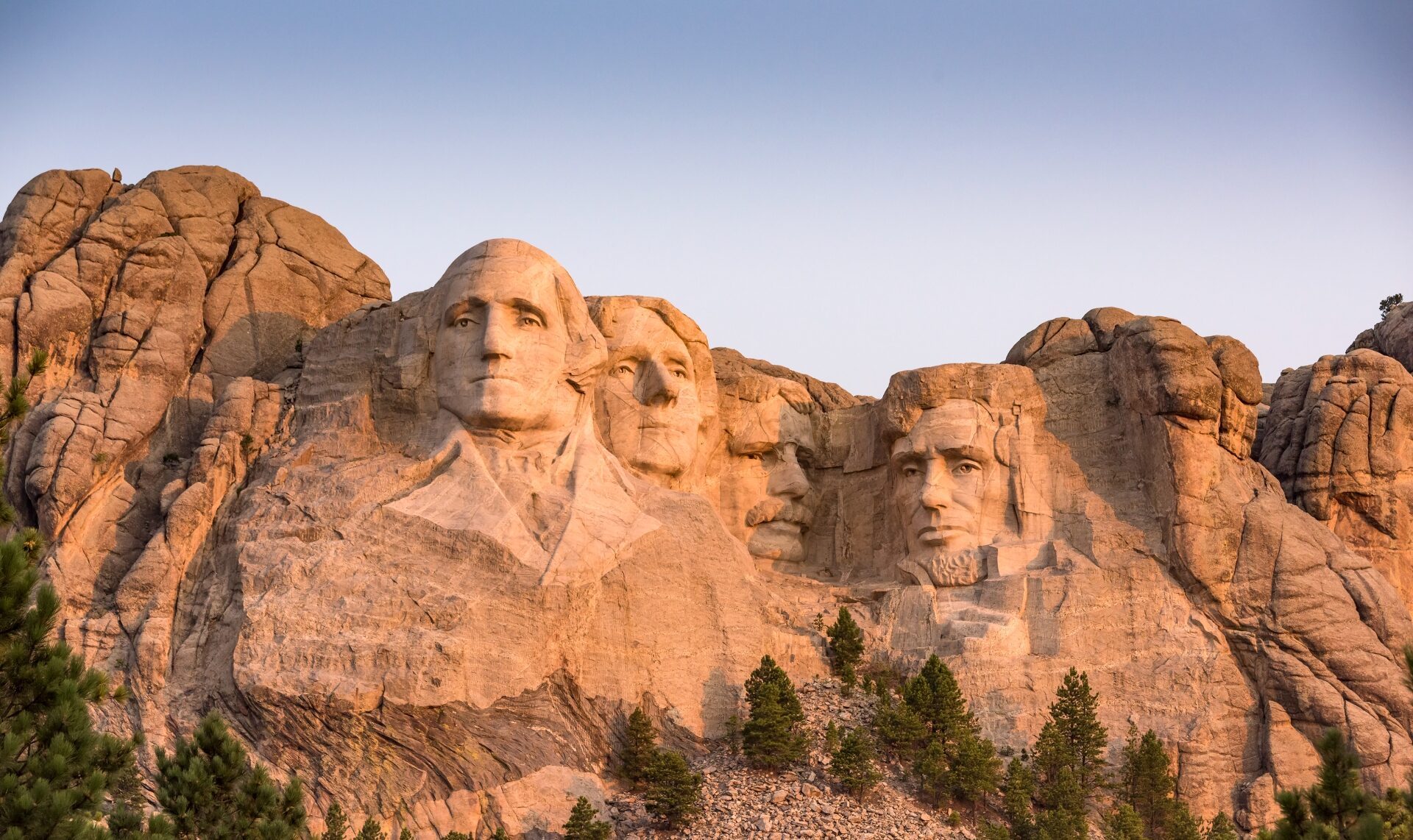 Carved Faces of 4 U.S. Presidents at Mount Rushmore National Memorial, South Dakota