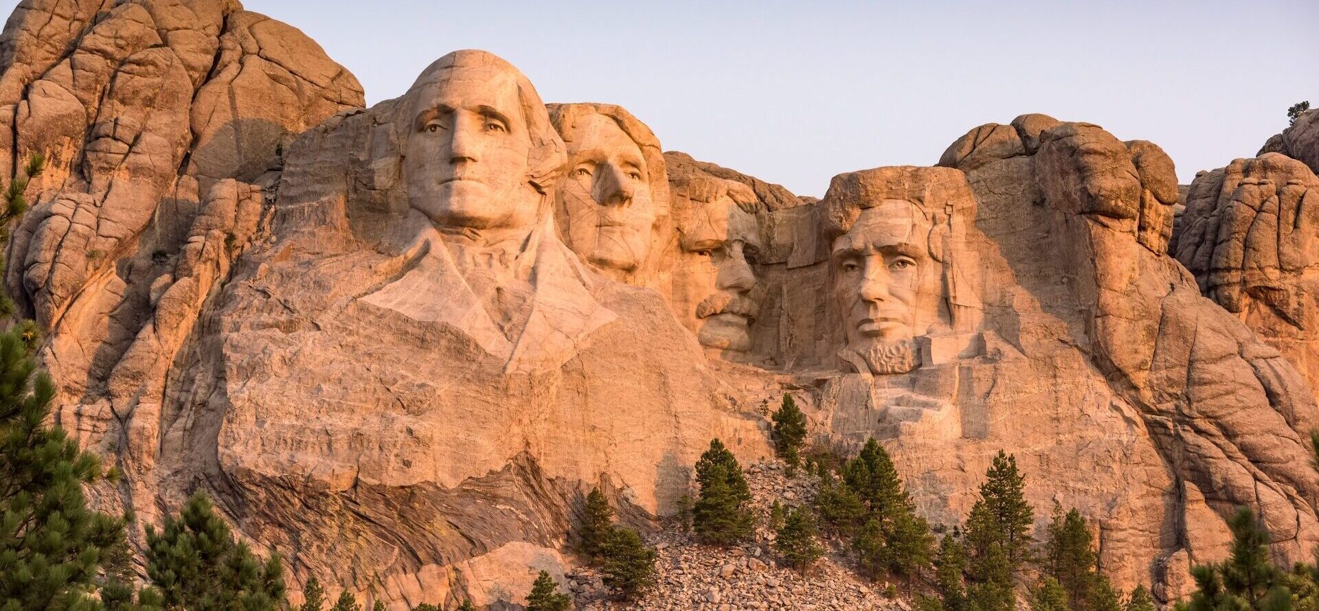 Carved Faces of 4 U.S. Presidents at Mount Rushmore National Memorial, South Dakota