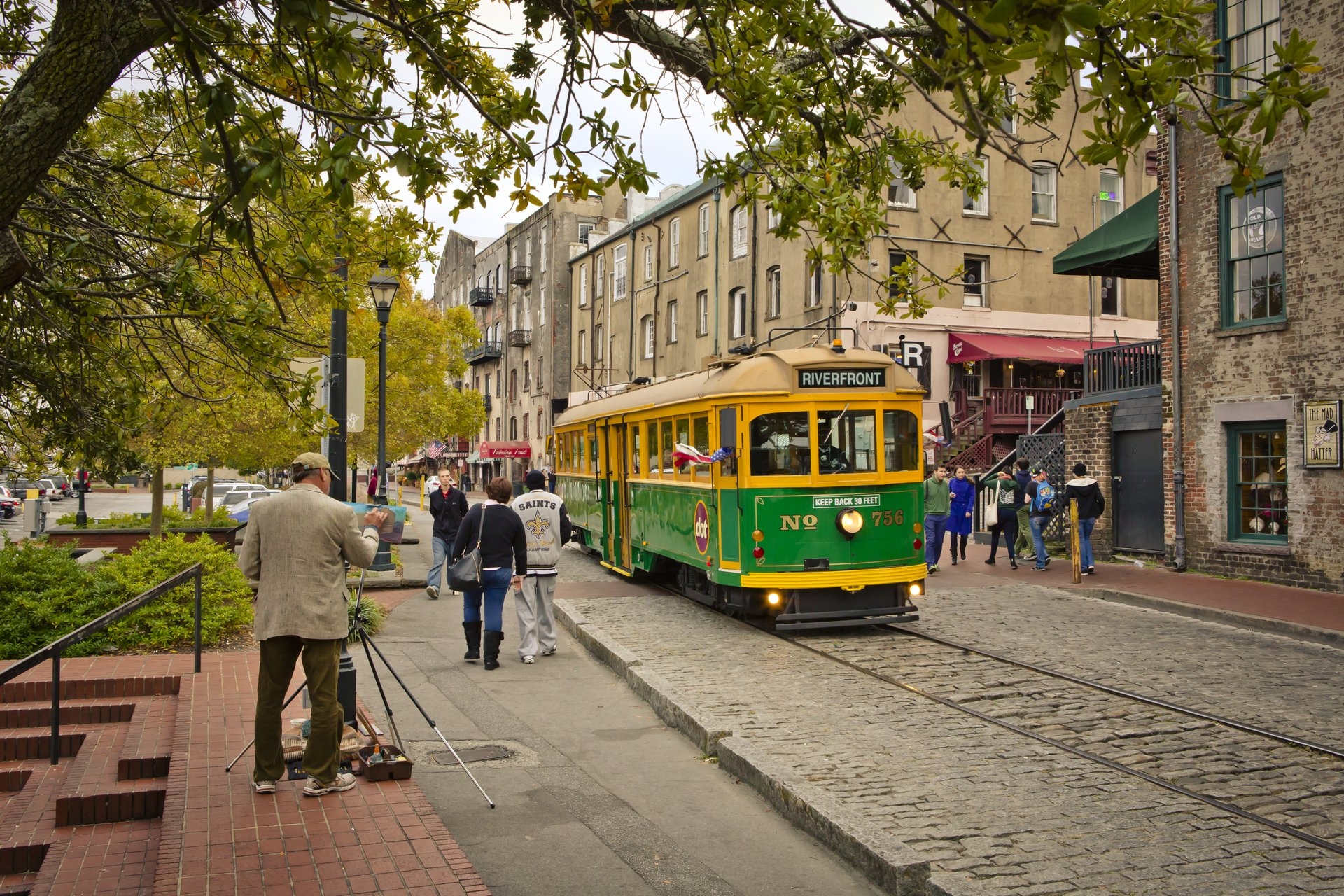 Riverfront Trolley at Savannah Historic District