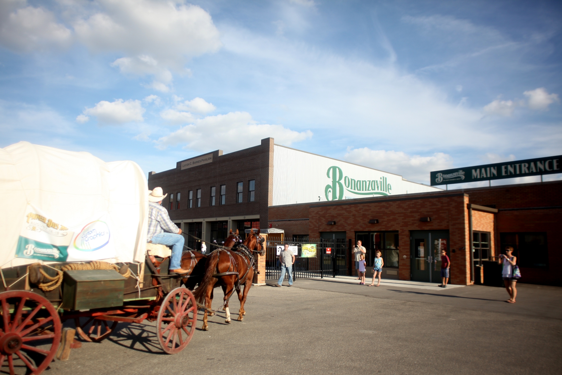 Covered Wagon at Bonanzaville 153
