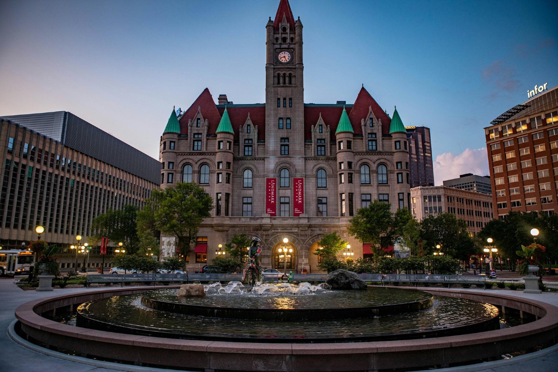 Landmark Center Downtown St Paul Image By javier quiroga unsplash