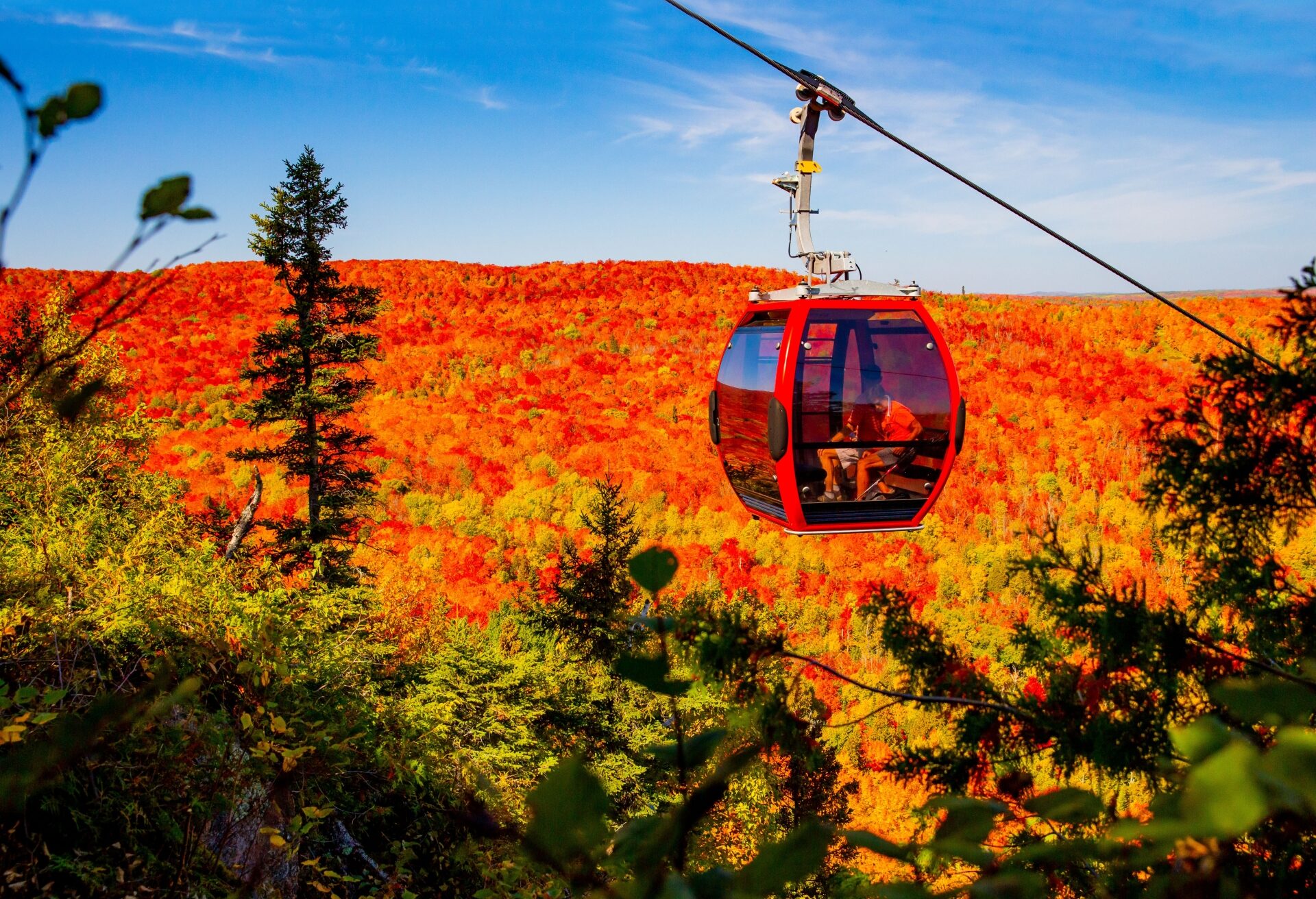 Lutsen Mountains Gondola Credit Explore Minnesota e1743130635355