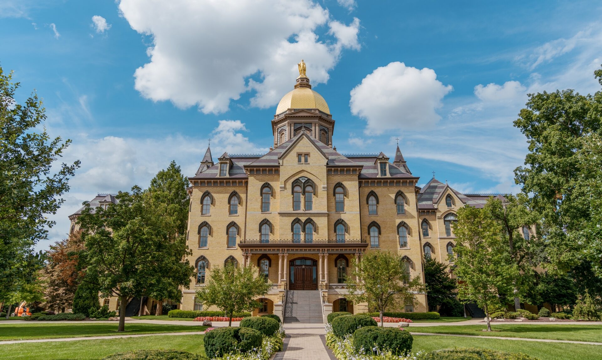 Notre Dame Campus IN INDIANA 06 e1743138897896
