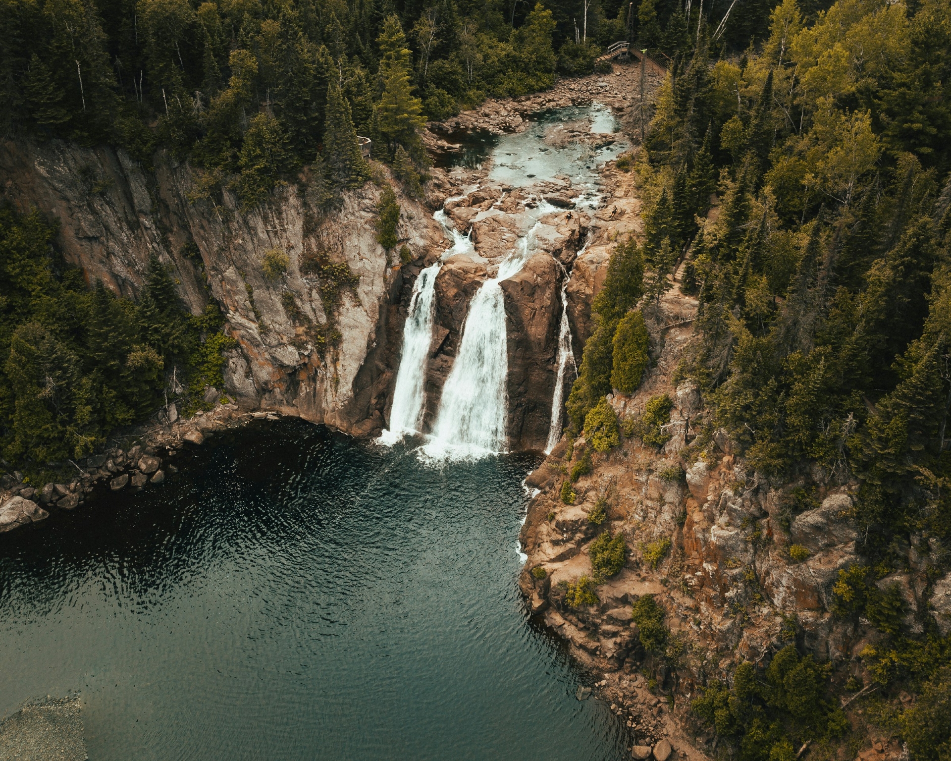Tettegouche State Park Silver Bay Minnesota Image By josh hild unsplash