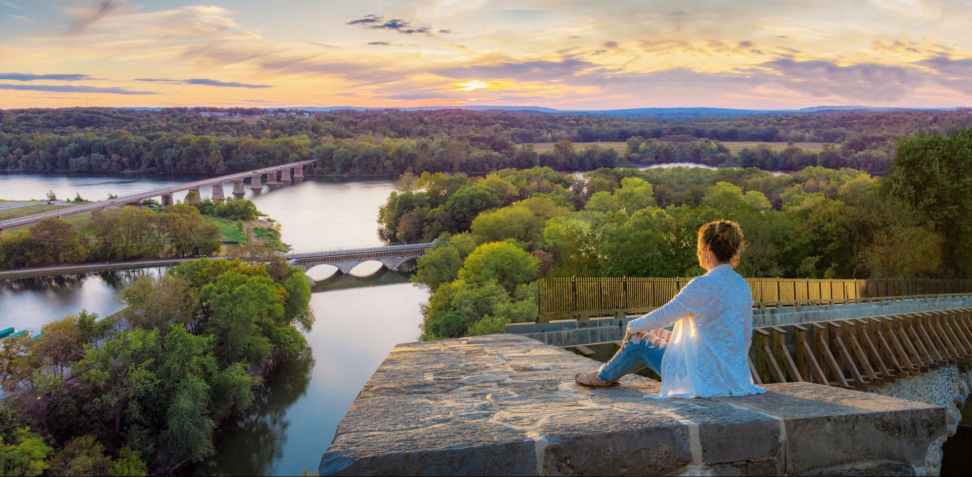 CO Canal Overlook Photo Credit Scott Cantner Maryland Office of Tourism