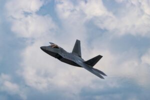 OshKosh Air Show Wisconsin Image By timothy holmes unsplash