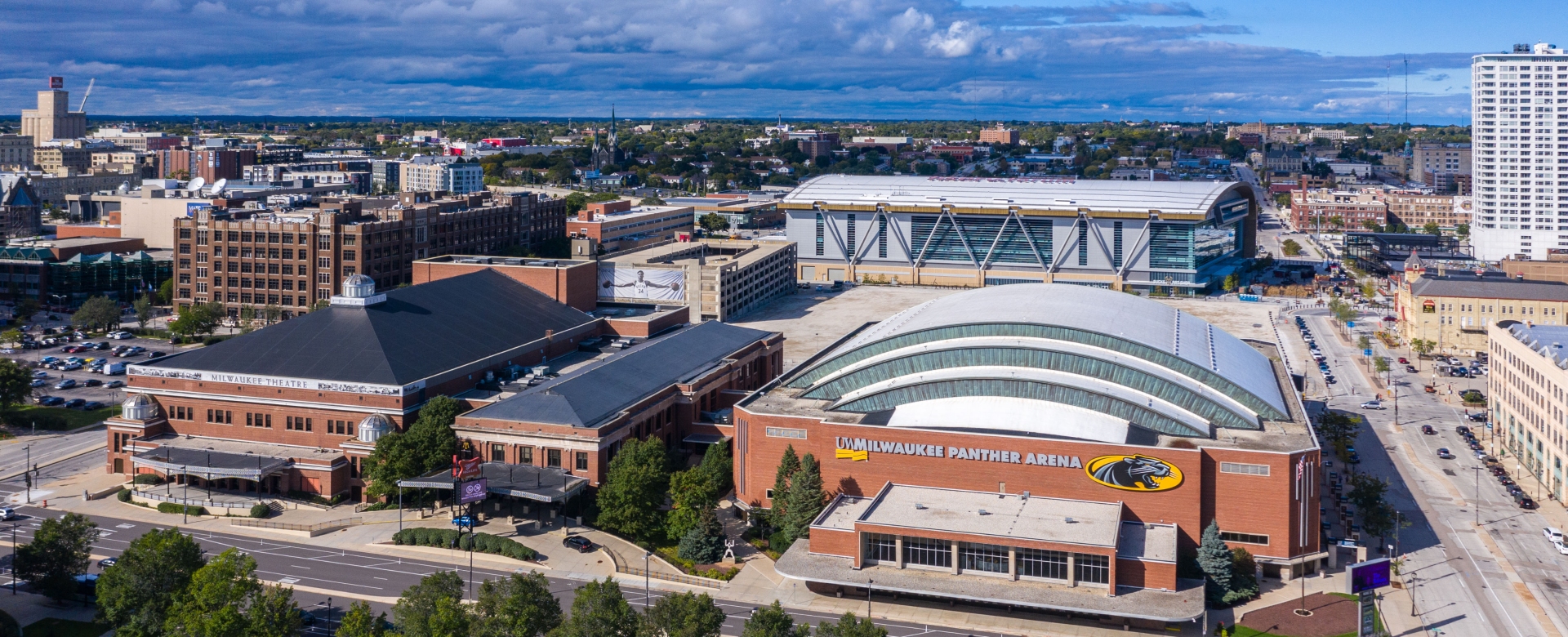 vm wcd Panther Arena High life theater Wisconsin Image By Visit Milwaukee
