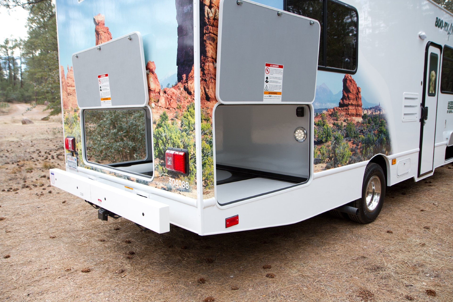 Large Vehicle Image By Cruise America IMG 9473