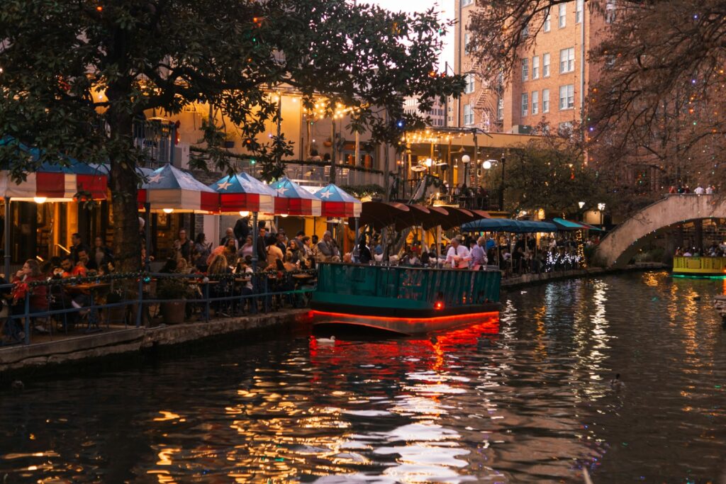 San Antonio River Walk TX Image By weston m Unsplash