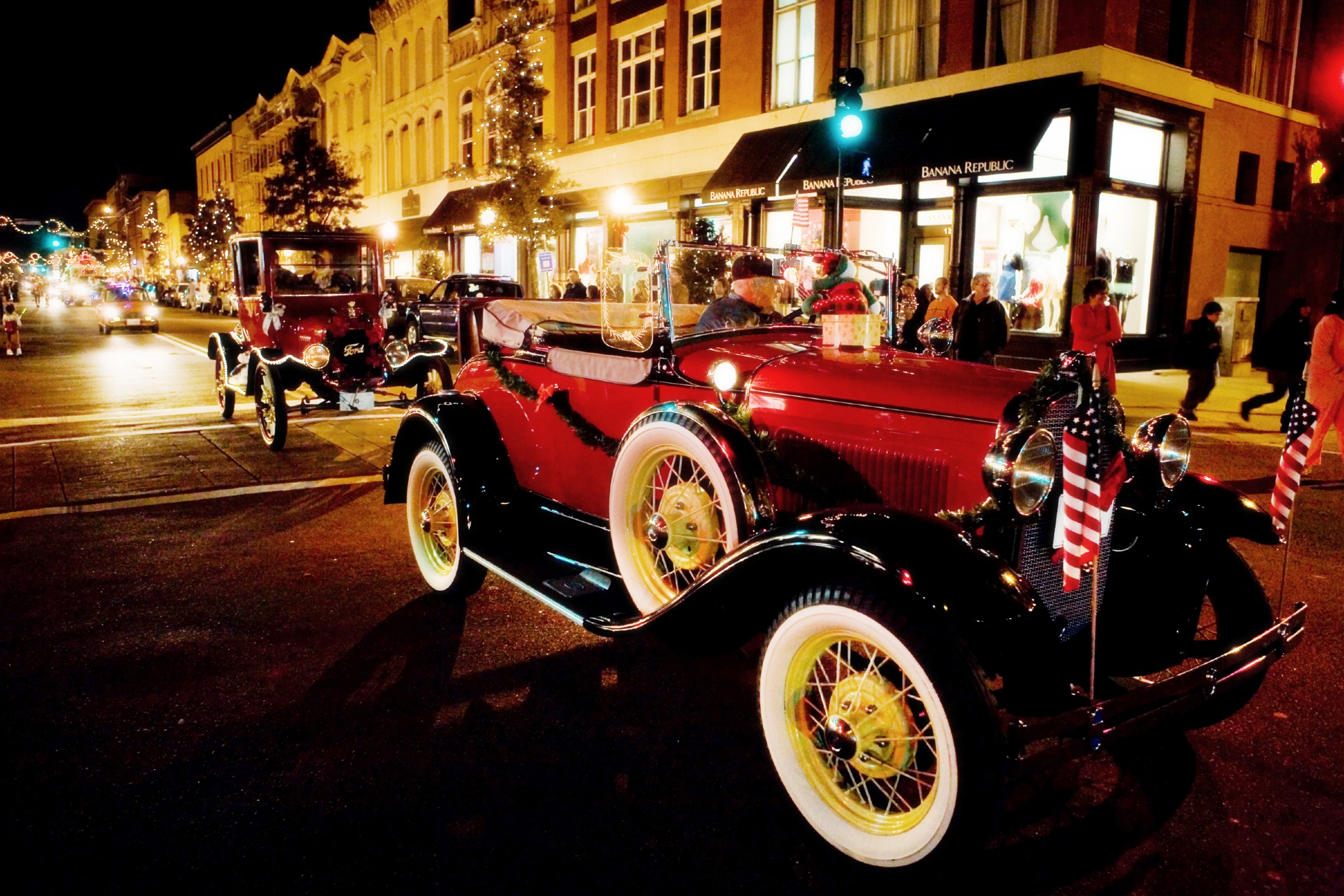 Vintage Car Parade Credit Visit Savannah