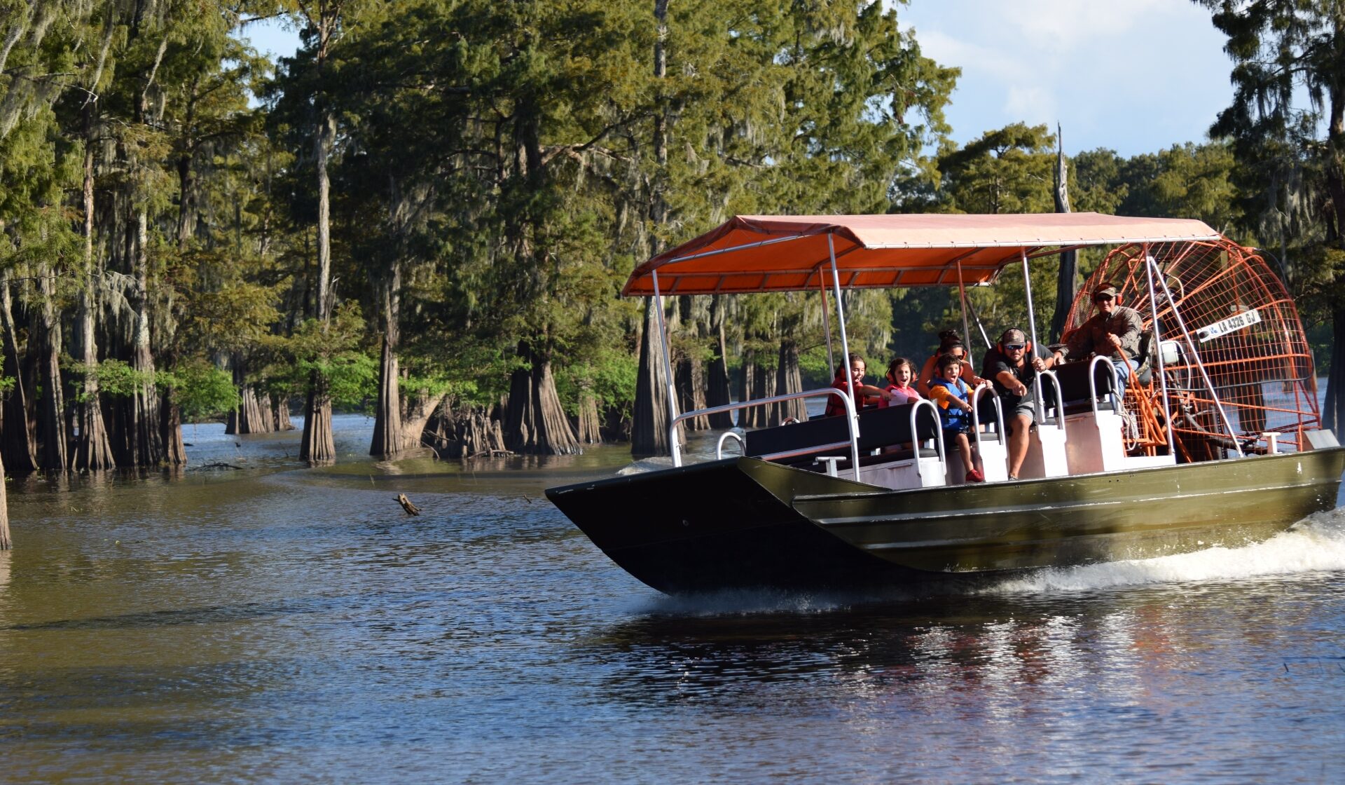 Airboat Tour 2 Image courtesy of Atchafalaya Basin Landing Airboat Swamp Tours e1762227995661
