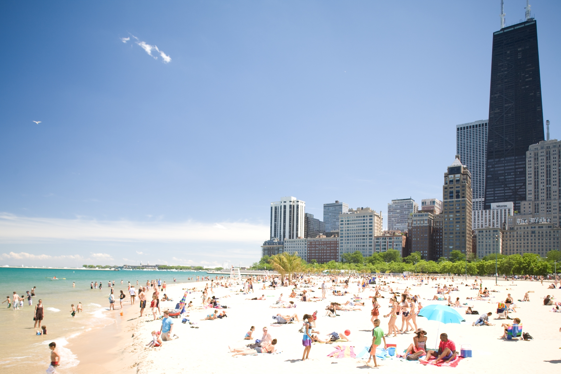 Chicago Beach Image By Ilinois Office of Tourism