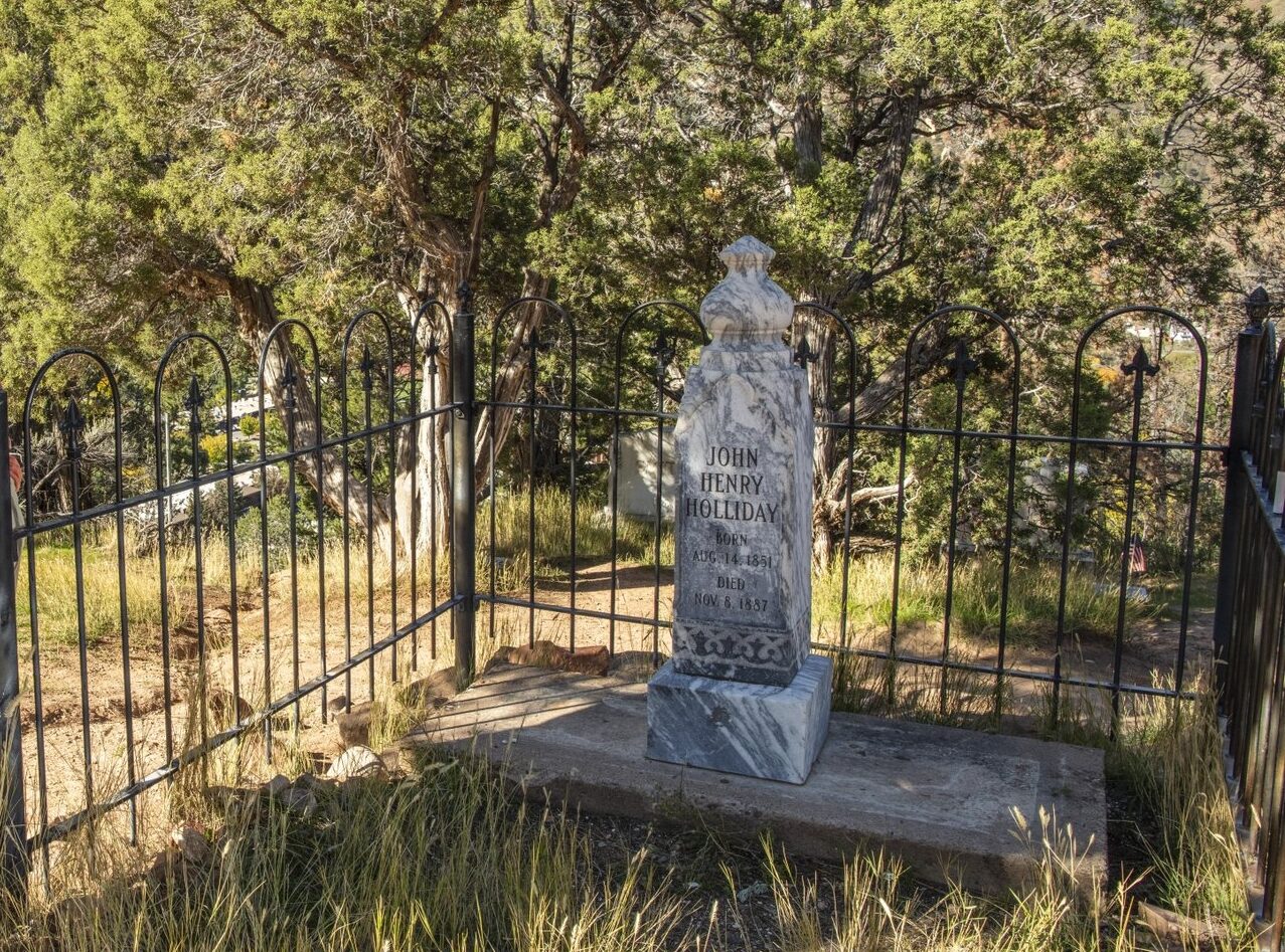 Doc Holidays Gravesite Glenwood Springs CO Image by Visit Glenwood Springs e1754436716888