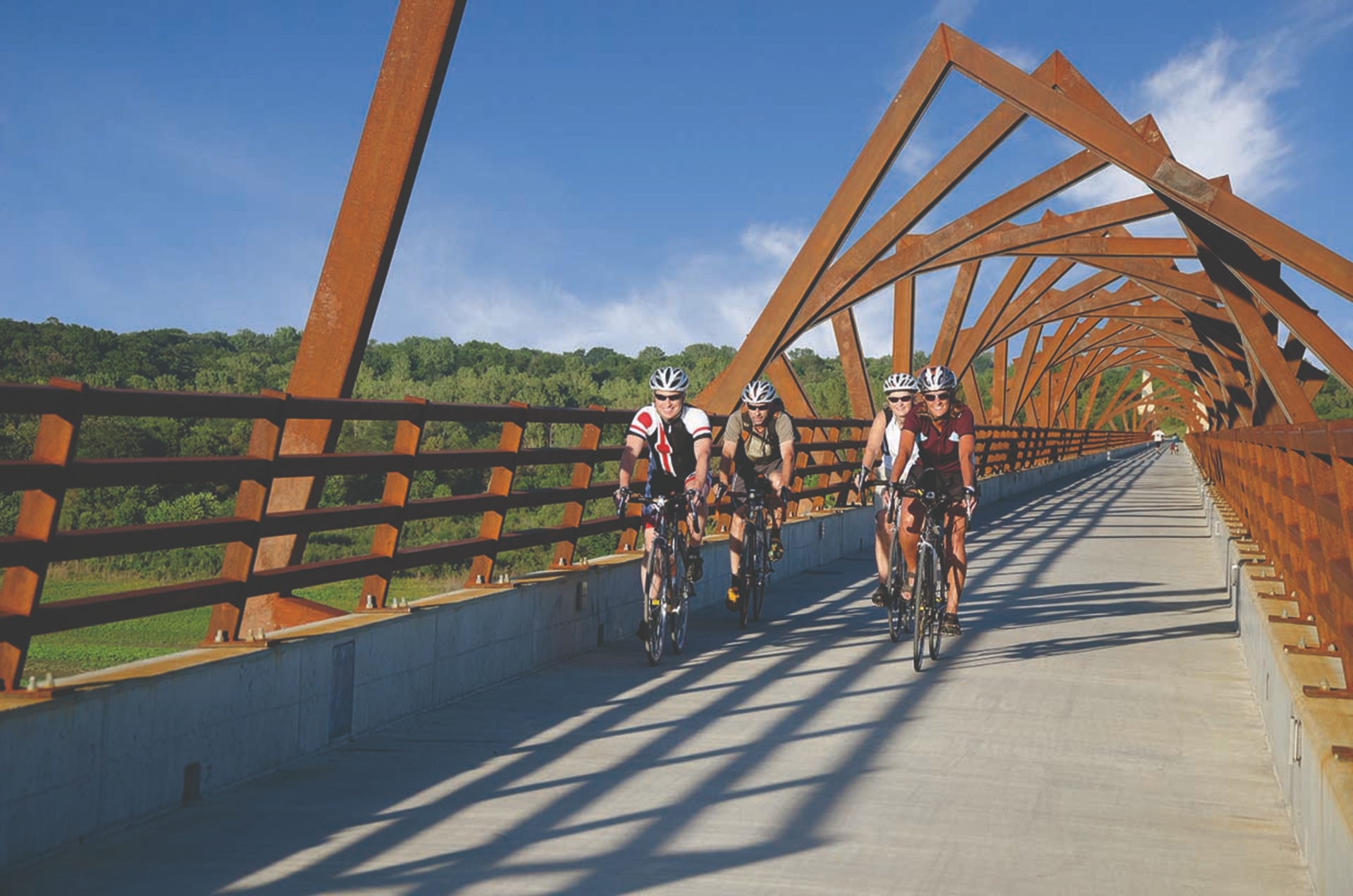 High Trestle Trail Bridge Photo Creduit Travel Iowa