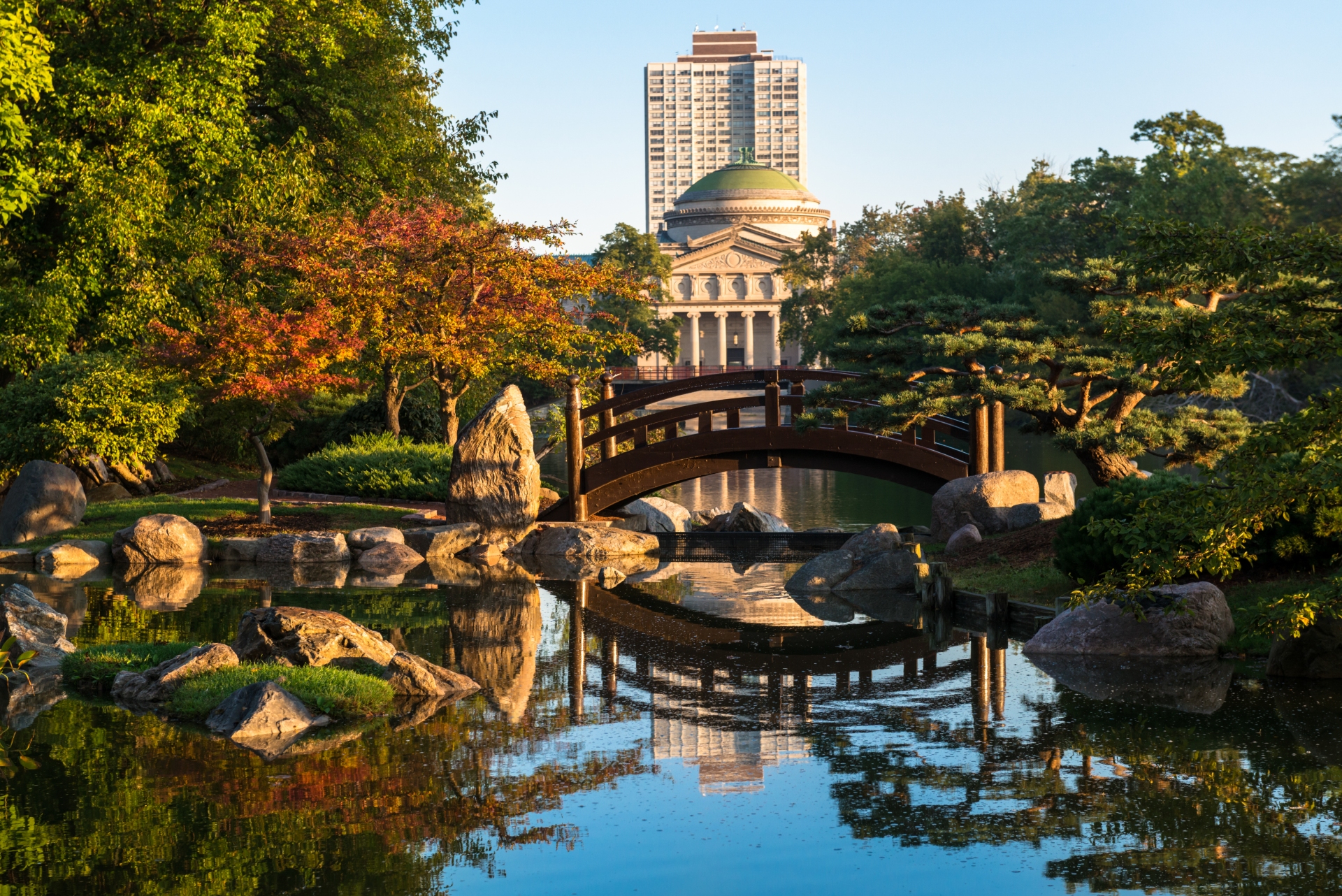 Osaka Garden Chicago IL Image By Ilinois Office of Tourism