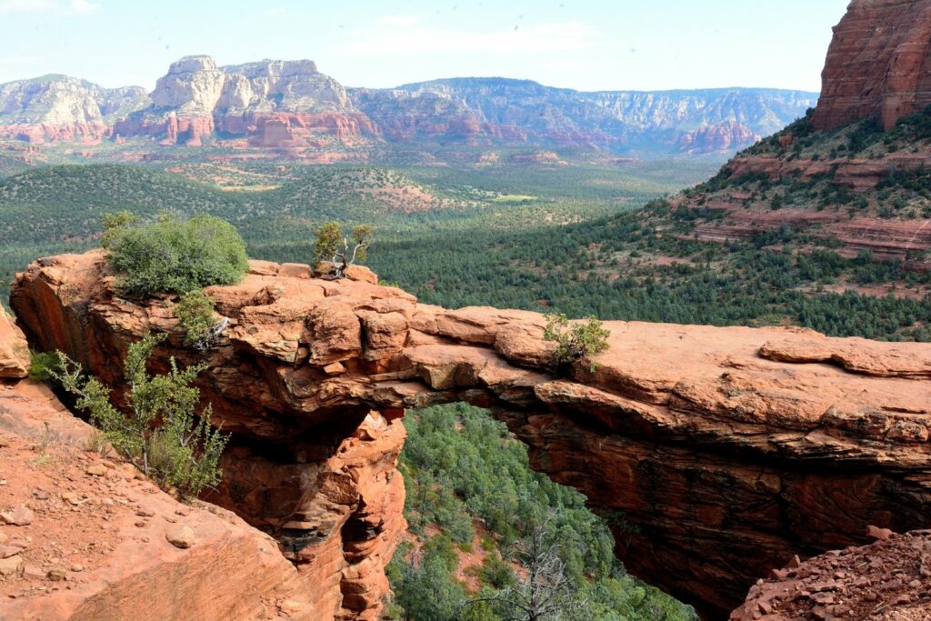 Devils Bridge Sedona AZ Image By sreenivas unsplash