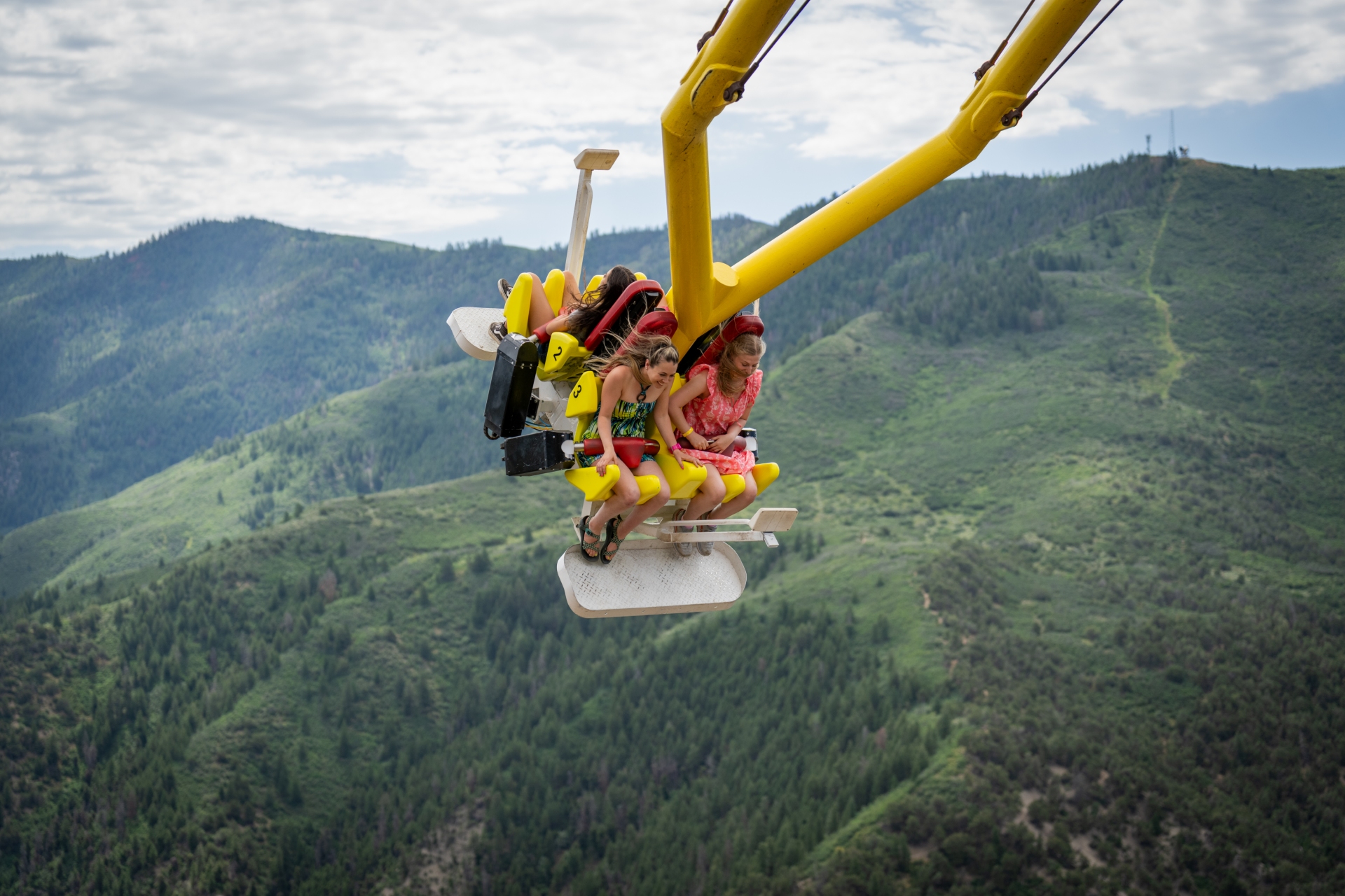 Glenwood Adventure Park Giant Canyon Swing CO DSC07818 Image By Visit Glenwood Springs