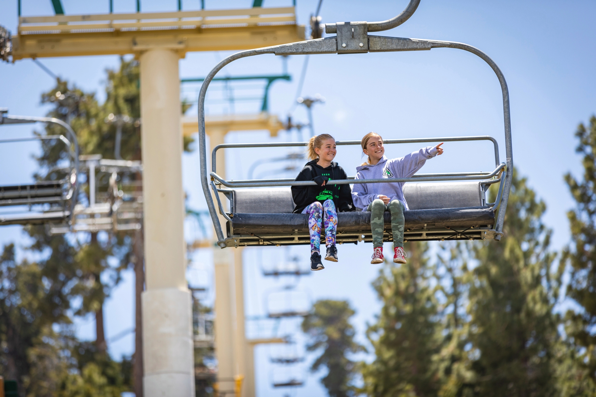 2019 Moughan Girls Sky Chair Panning Assorted BikePark at Mammoth Lakes CA Image By Mammoth Lakes Toursim Credit Jared Mayer