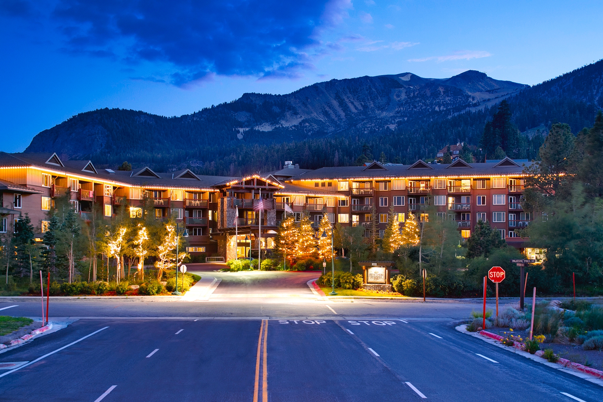 2020 Juniper Springs Resort Mammoth Lakes Summer Image by Mammoth Lakes Toursim Credit Peter Morning