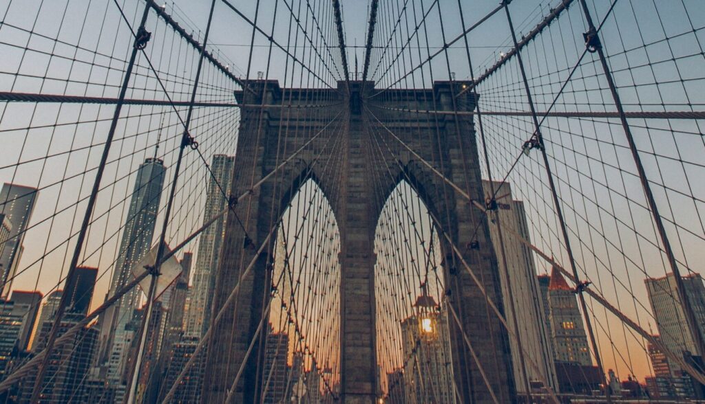 Brooklyn Bridge Top Image By garth Pratt unsplash scaled e1764030129320