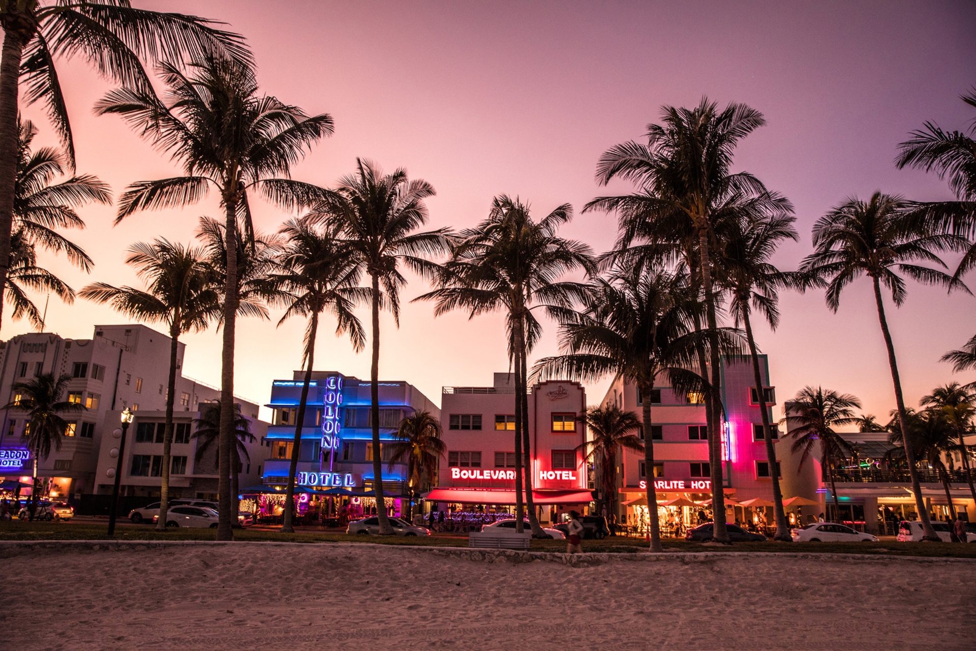 Art Deco Walking Tour Miami FL Image by Go City