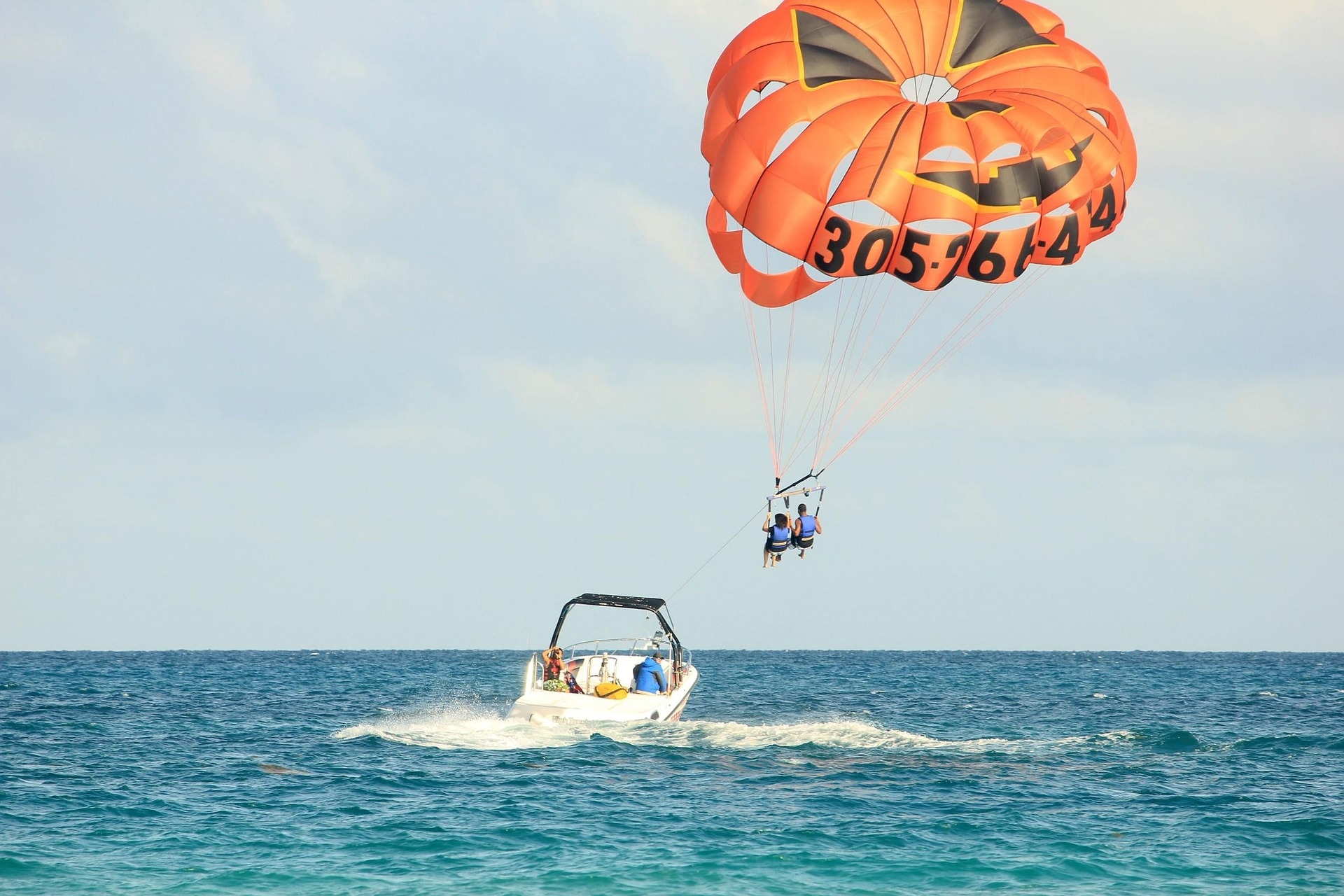 Parasailing Miami Florida Image by Yinan Chen from