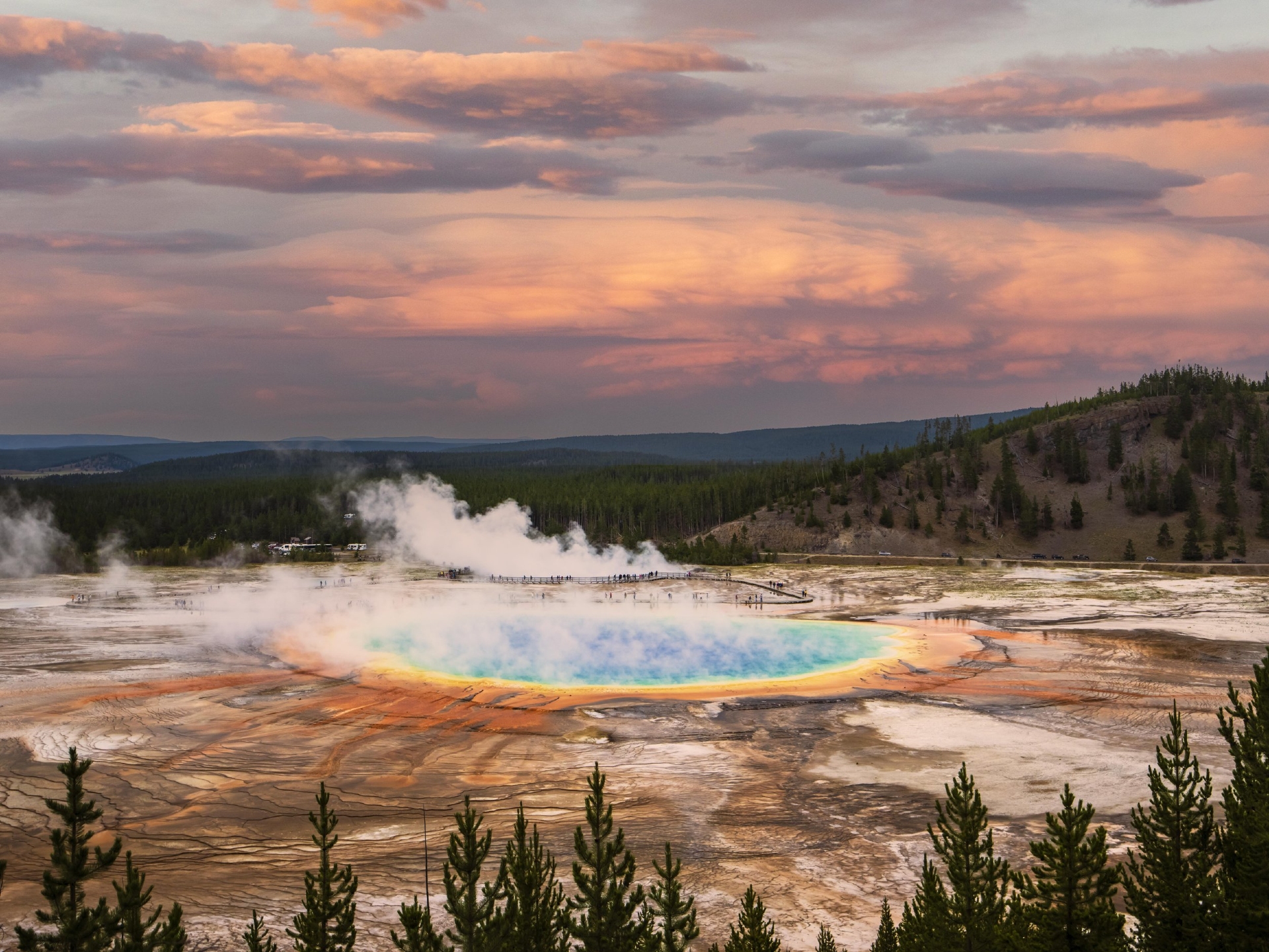 2018 Grand Prismatic overlook WY Image By Wyoming Office of Tourism