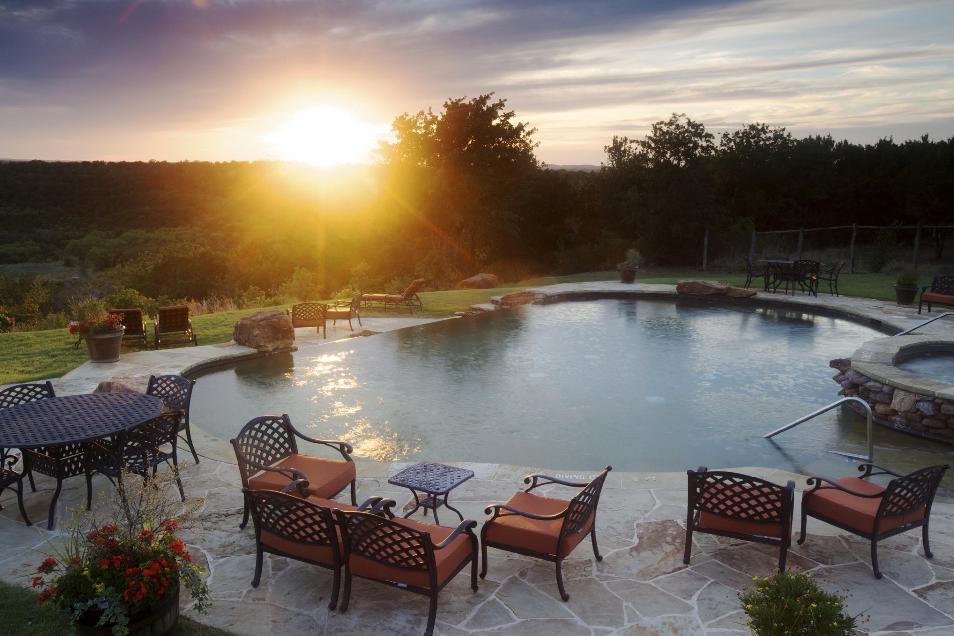 WR 1C Pool by Cabins Wildcatter Ranch TX Image By Rocky Mountain Holidays