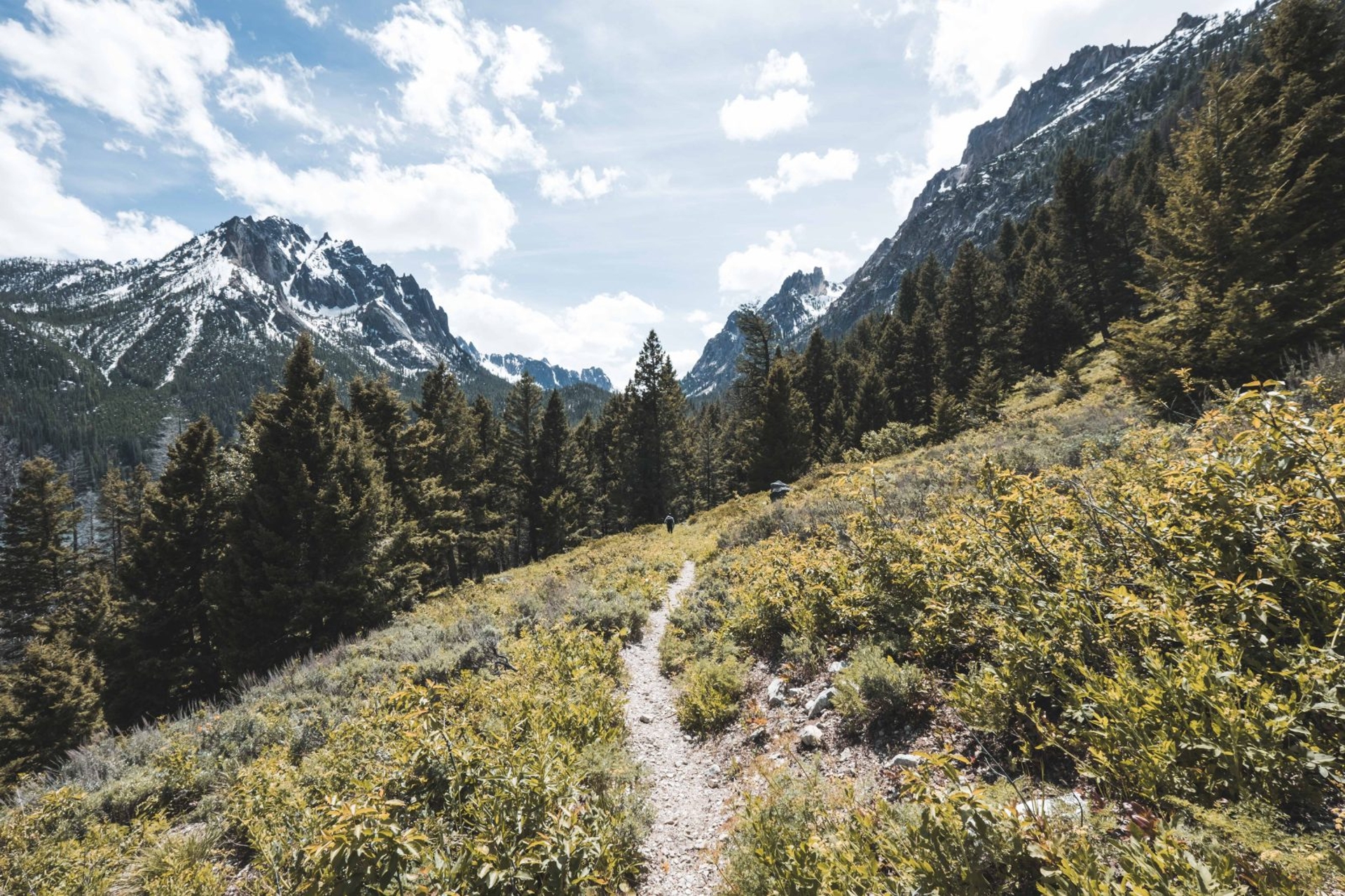 Redfish Bench lakes trail Idaho Image By Visit Idaho