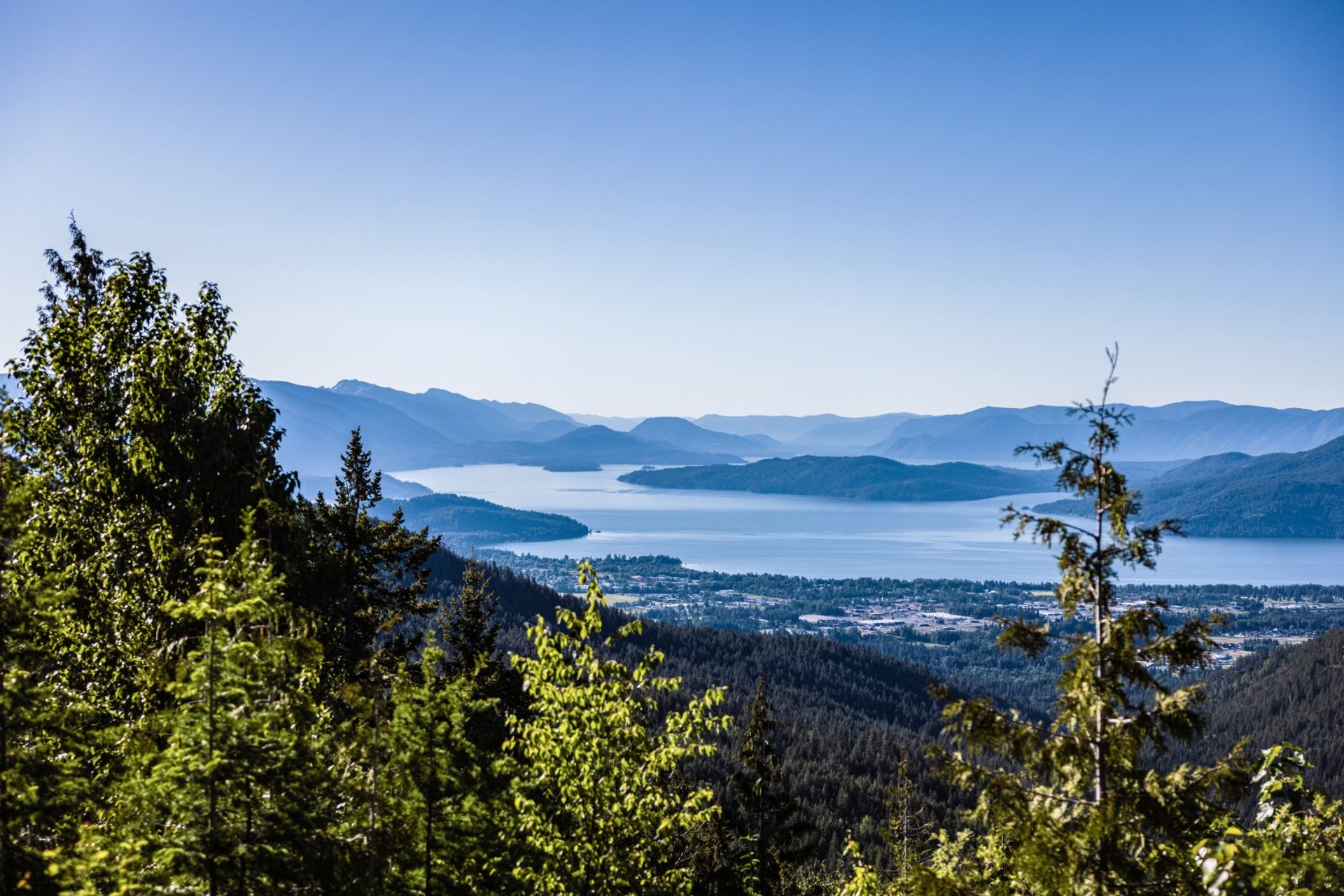 Sandpoint Lake Pend Oreille Idaho Fly Kylie Image By Visit Idaho