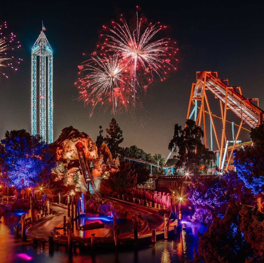 Knotts Berry Farm Fireworks Image by Visit Buena Park e1784251031338
