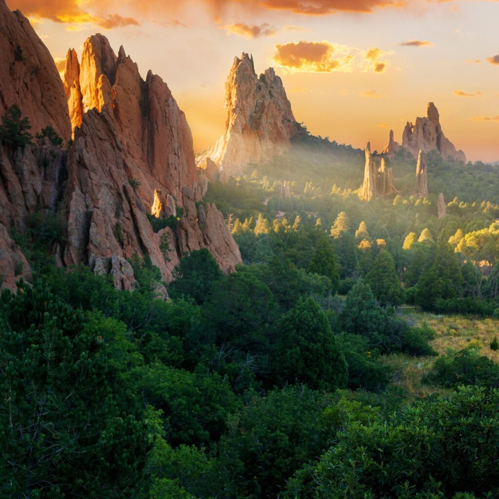 Colorado Springs Garden of the Gods CO Image by Joshua Woroniecki from Pixabay e1778132161429