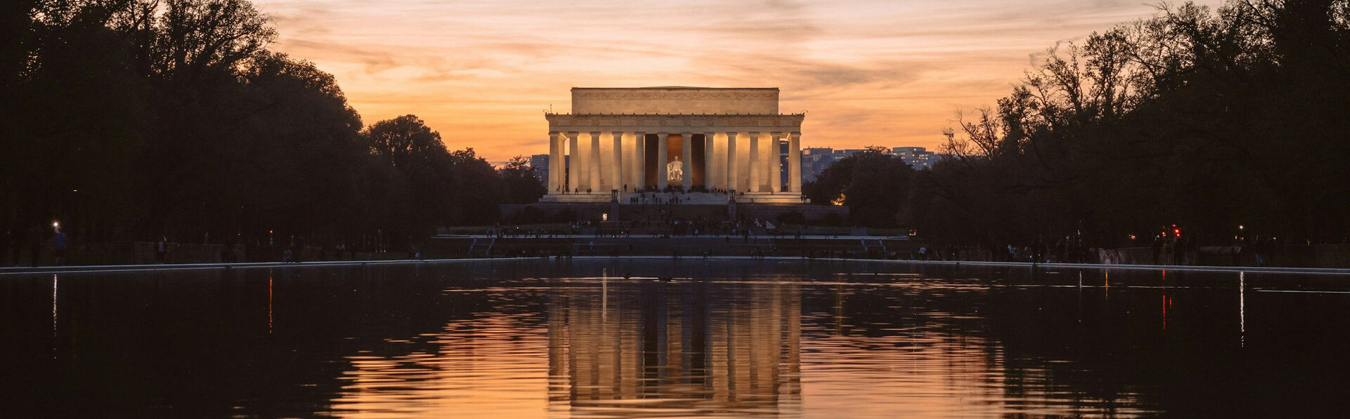 lincoln memorial at sunset washington d.c. image by andy feliciotti unsplash result edited